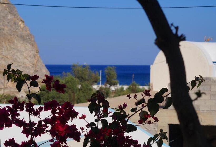 Pension (Hôtel basse catégorie) Anna Maria Rooms Santorini