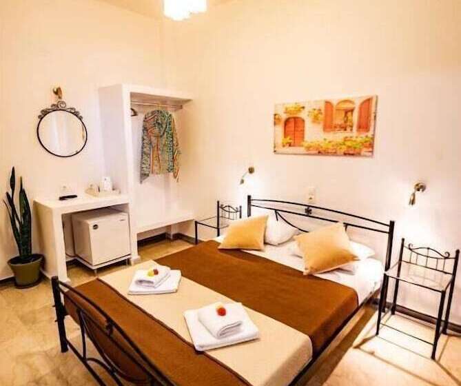 Pensão Join Us Low Cost Rooms