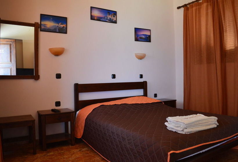 بنسيون Romantzo