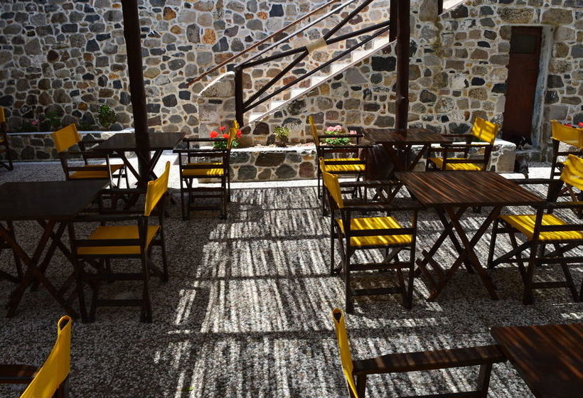 بنسيون Romantzo