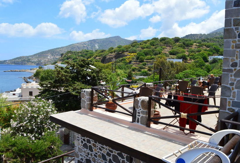 بنسيون Romantzo