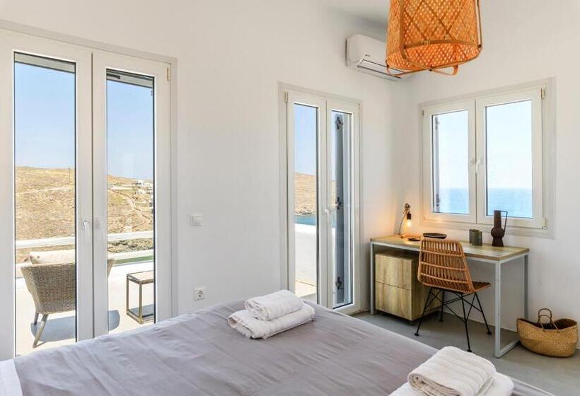 Sea Rock & Sky Private Mykonos Residence