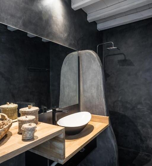 Sea Rock & Sky Private Mykonos Residence