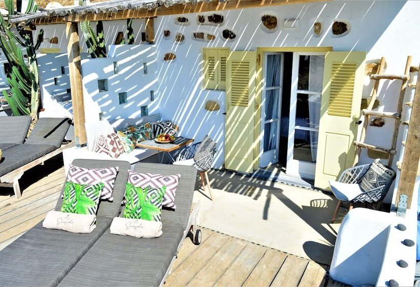 Sea Side Studios & Houses