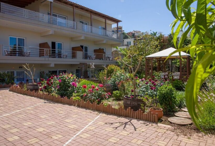 Stamatakis Boutique Studios