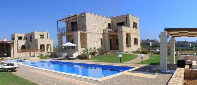 Villa Emerald