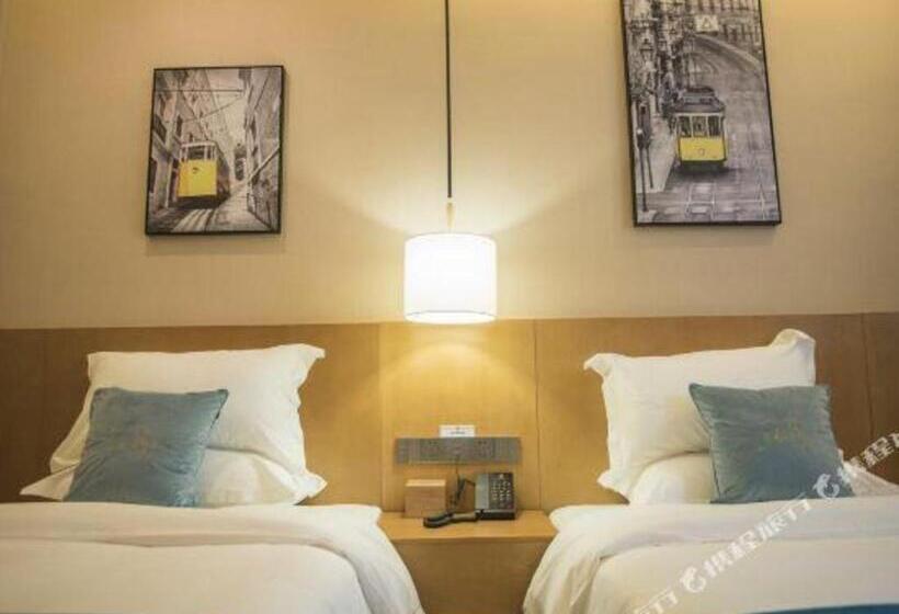 ホテル Super 8 By Wyndham Shifang Urban Rail Transportation College