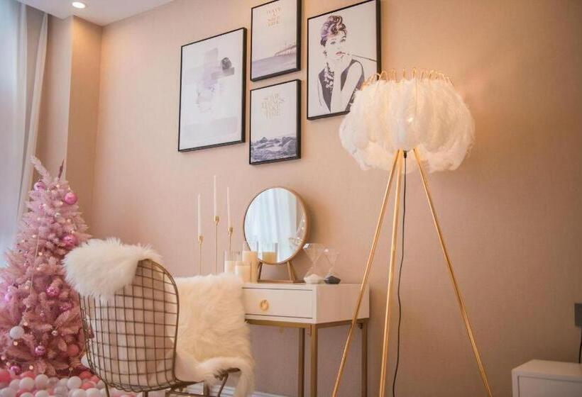 ホテル Super 8 By Wyndham Shifang Urban Rail Transportation College