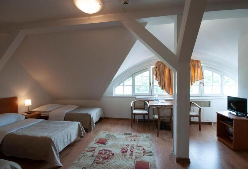 Art Deco Hotel Hoffmann