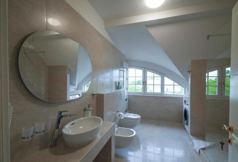 Art Deco Hotel Hoffmann