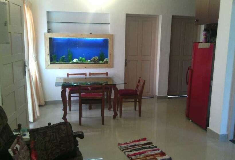 Bed and Breakfast Nathan S Holiday Home