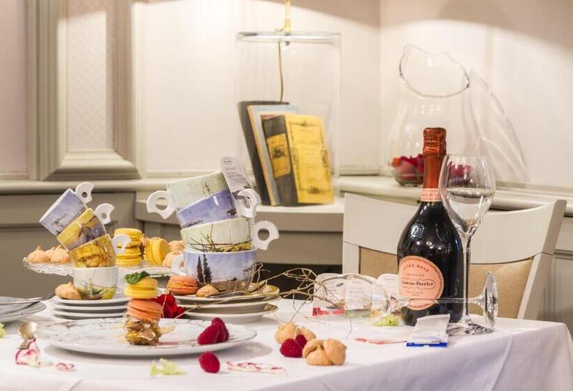 Boutique Hotel U Solné Brány