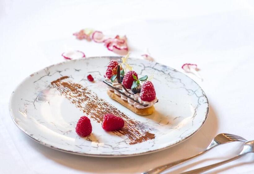 Boutique Hotel U Solné Brány