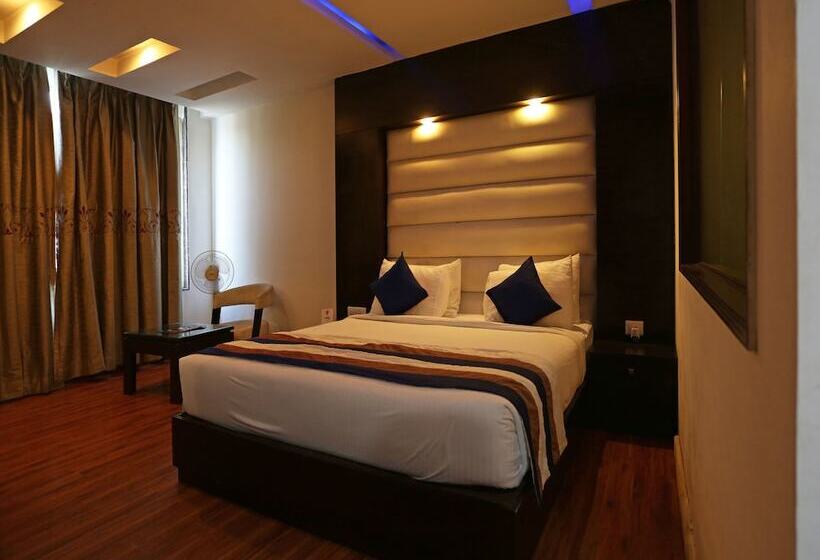 Capital O 7331 Hotel Downtown