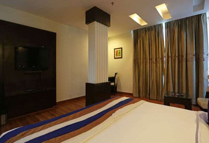 Capital O 7331 Hotel Downtown