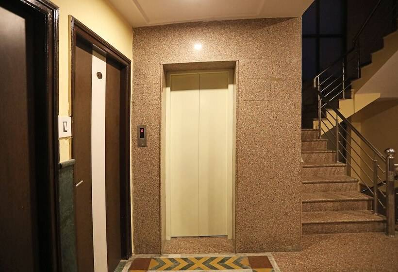 Collection O 1425 Hotel Sk Paradise