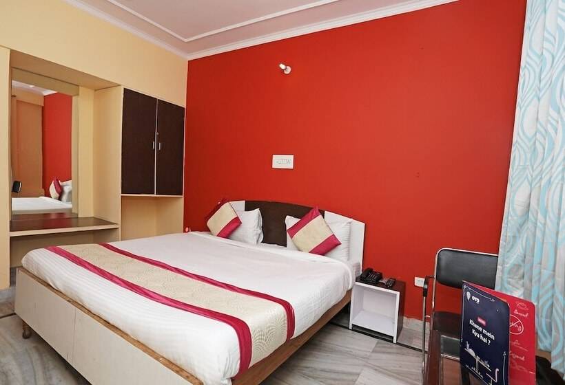 Collection O 1425 Hotel Sk Paradise