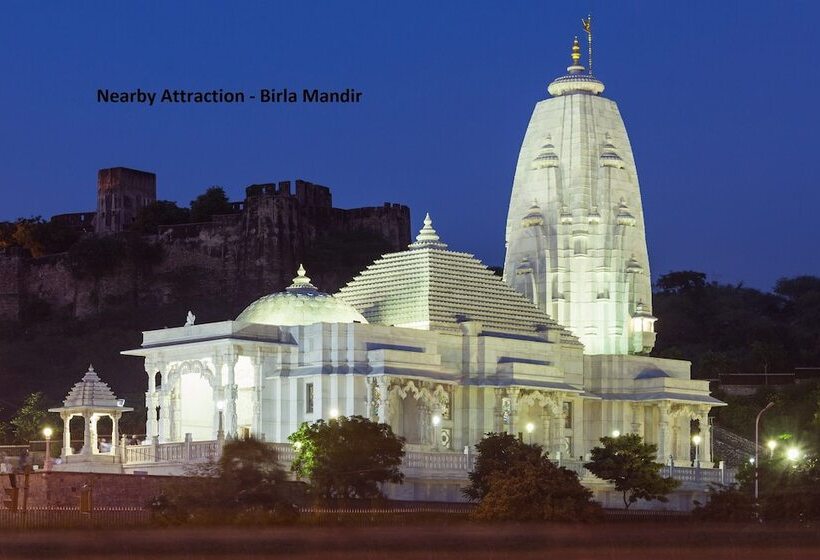 Collection O 1425 Hotel Sk Paradise