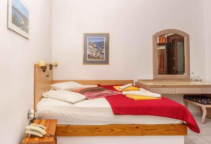 فندق Alexander Beach