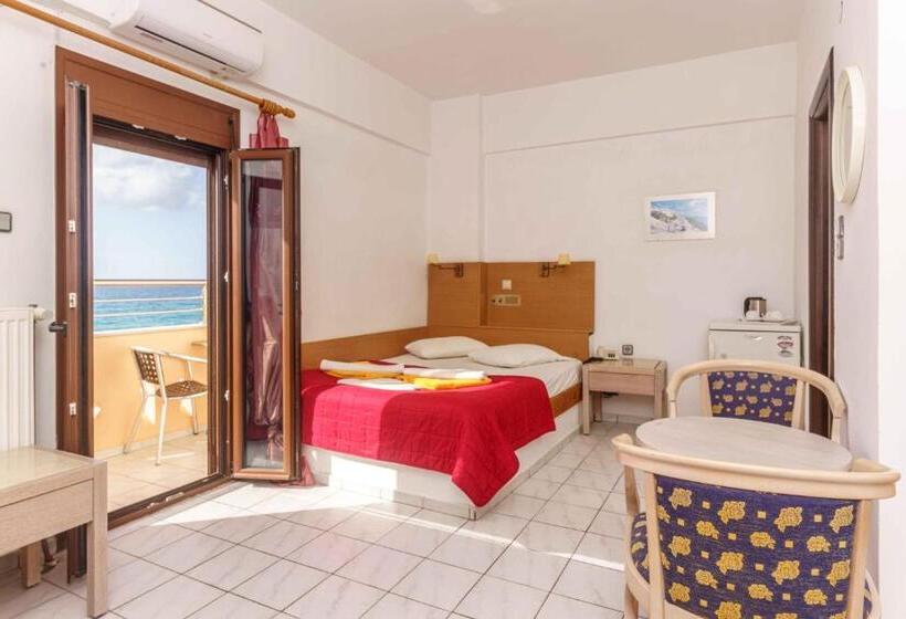 فندق Alexander Beach