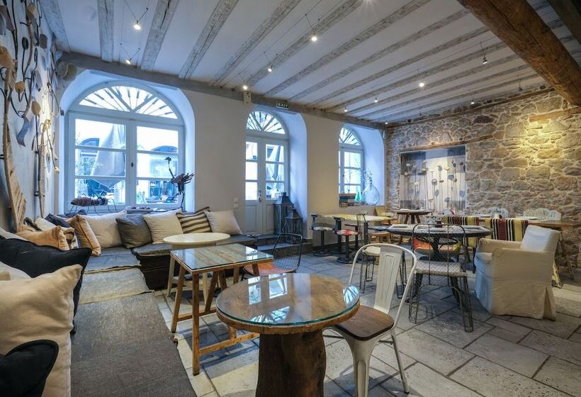 Отель Amymone And Adiandi