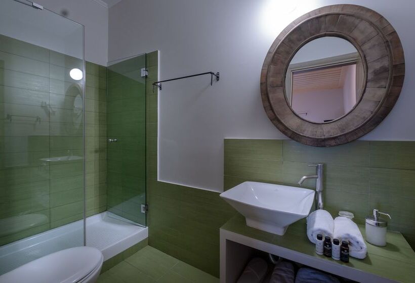 Отель Amymone And Adiandi