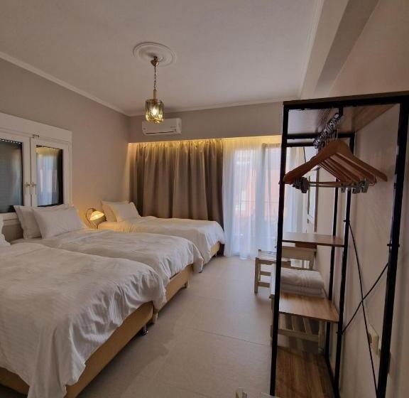 בית מלון כפרי Avra