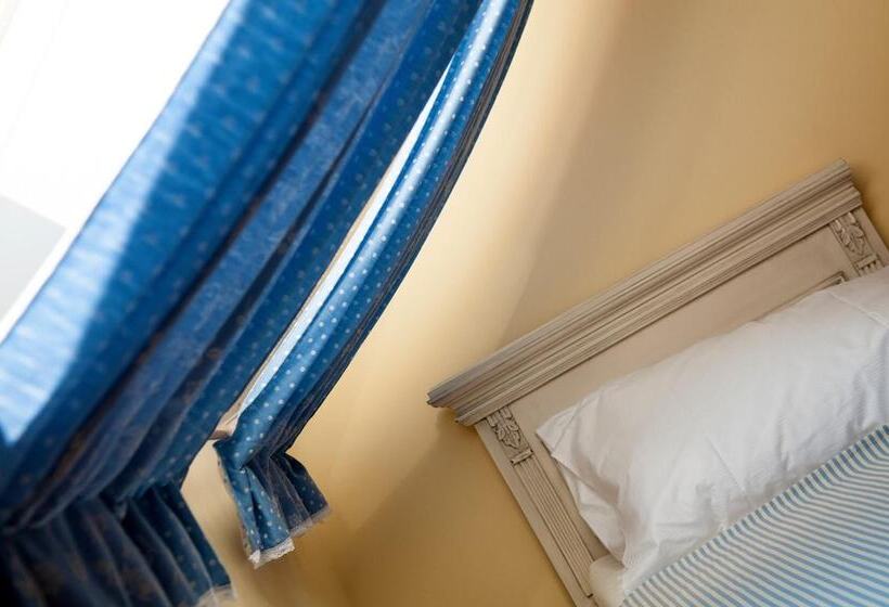 فندق Babiččina Zahrada Penzion & Restaurant