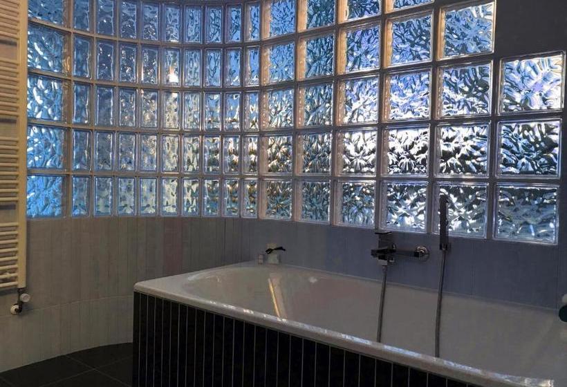 فندق Basta Apartmany