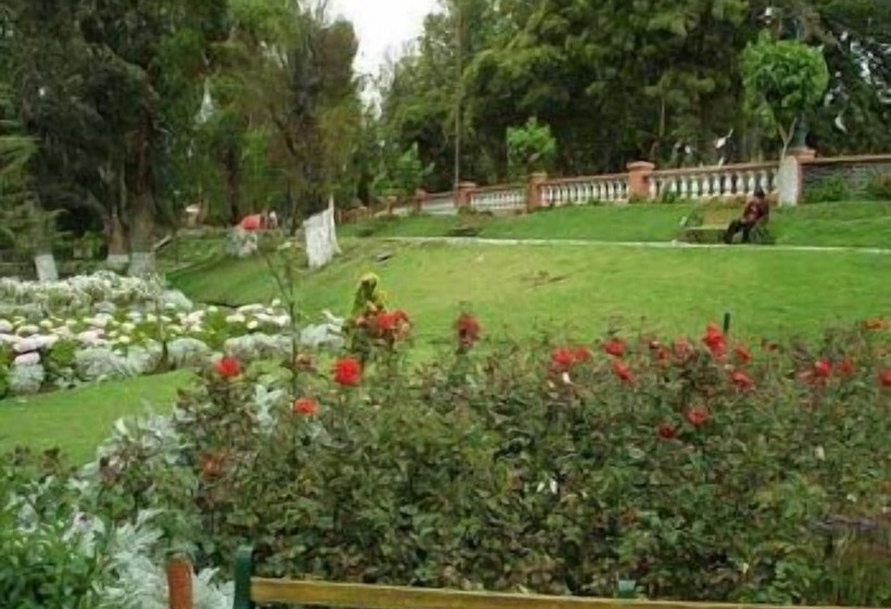 בית מלון כפרי Benavides