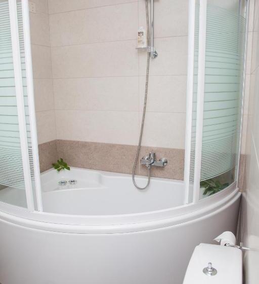 Отель Brentanos Apartments A View Of Paradise