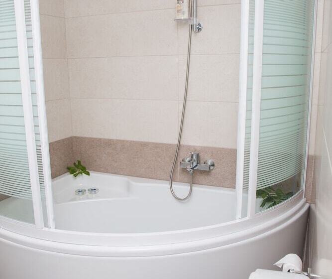 Отель Brentanos Apartments A View Of Paradise