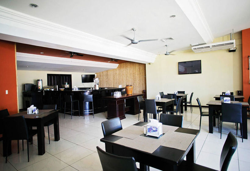 فندق Cana Brava Inn