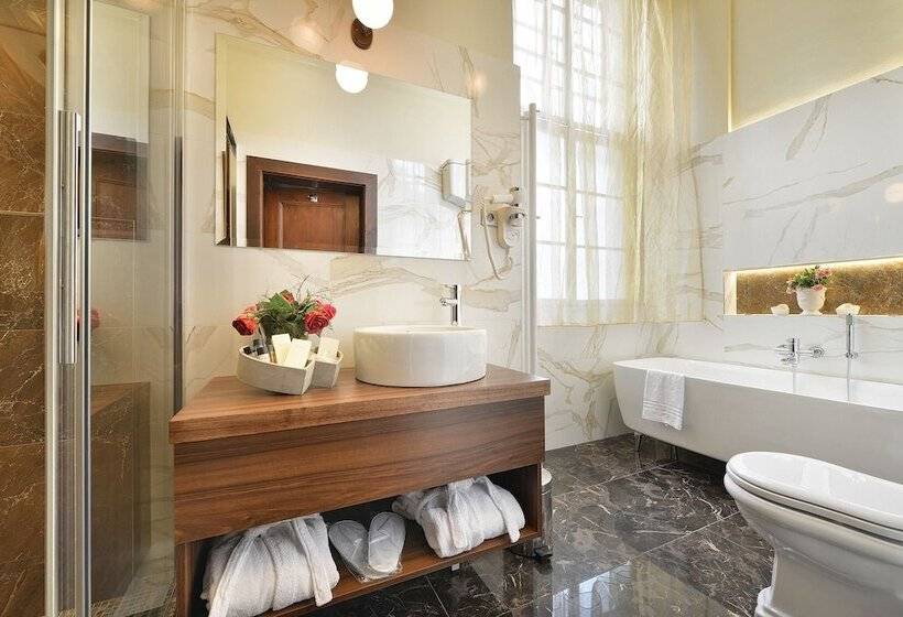 ホテル Chateau Loucen Garden Retreat