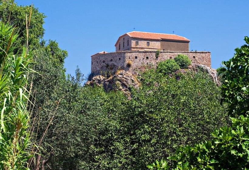 Отель Defkalion