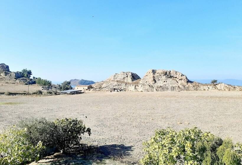 Отель Defkalion