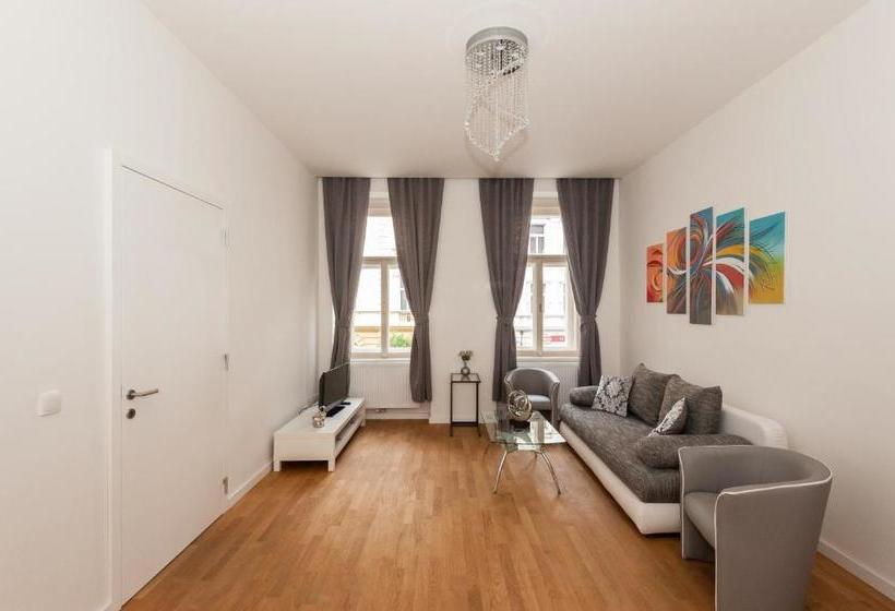 Fotos del hotel Designer Prague City Apartments:  8