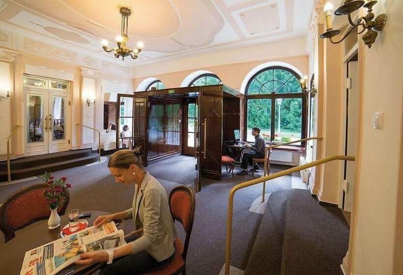 בית מלון כפרי Dr. Adler Spa & Kur