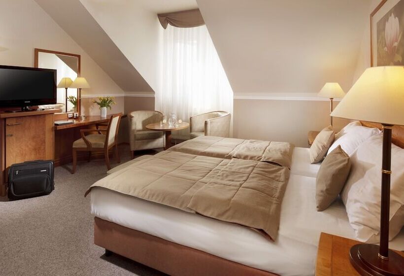 בית מלון כפרי Dr. Adler Spa & Kur