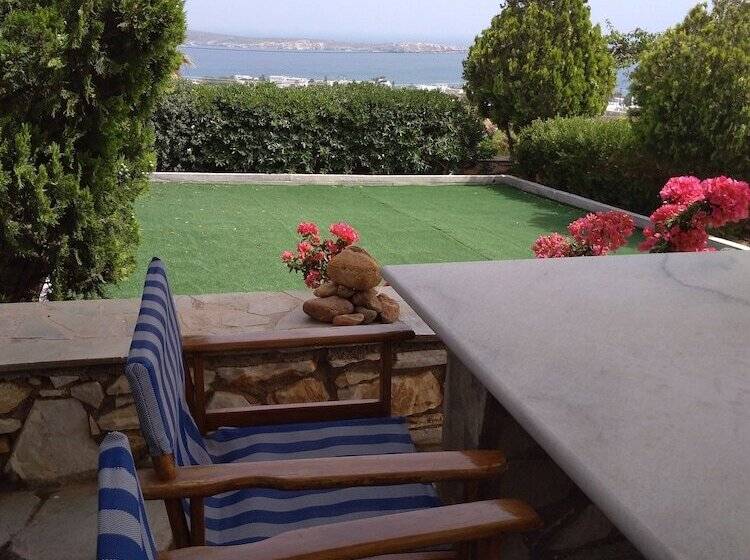 בית מלון כפרי Dryades Family