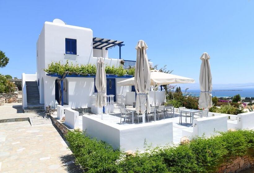 בית מלון כפרי Dryades Family