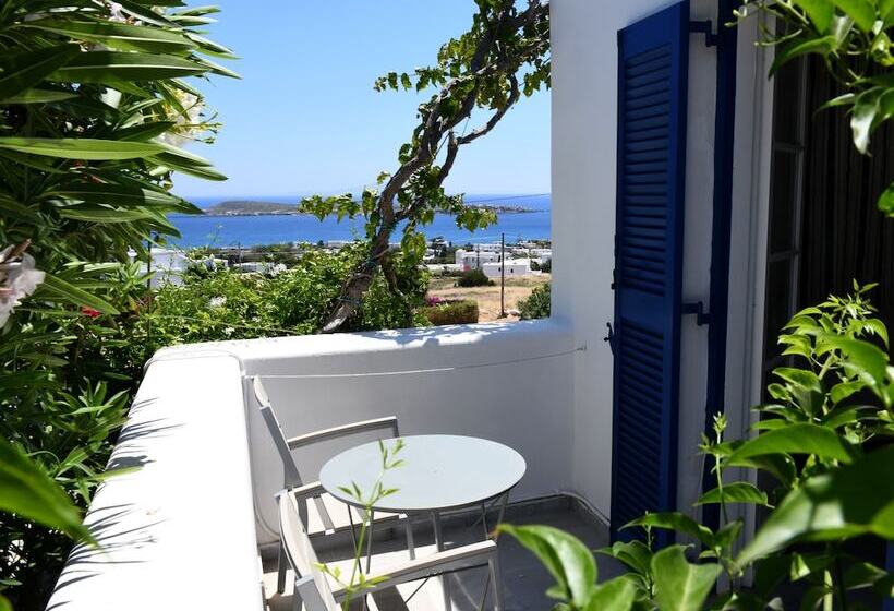 בית מלון כפרי Dryades Family