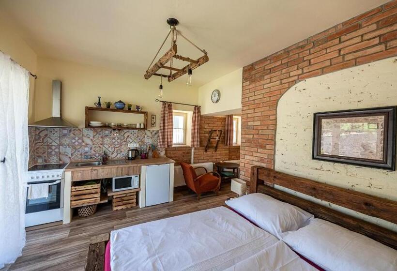 בית מלון כפרי Dvůr Pohody