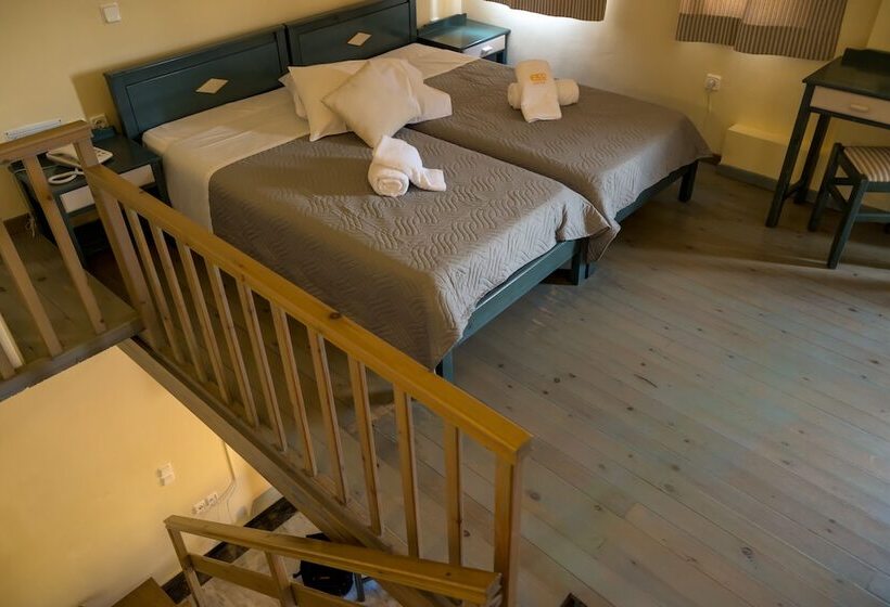 ホテル Eko Suites