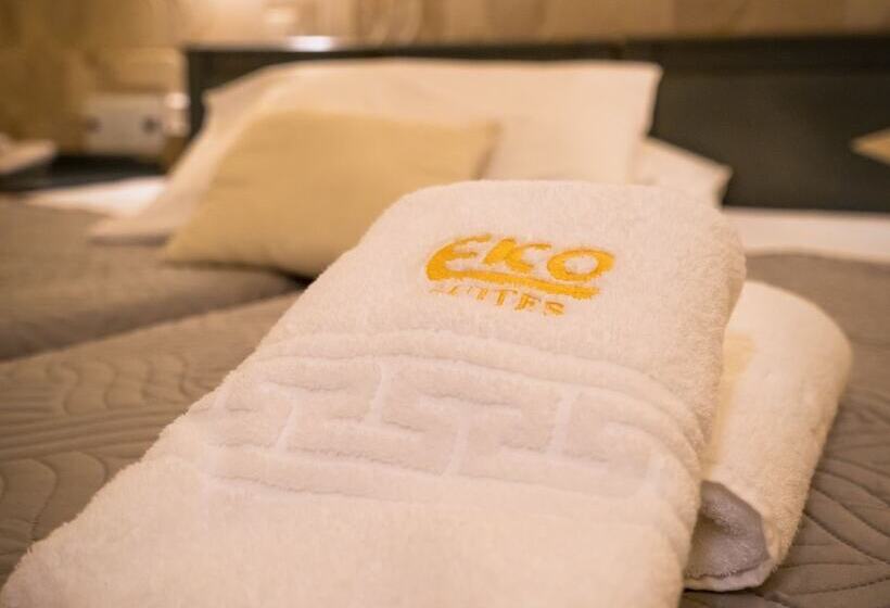 ホテル Eko Suites