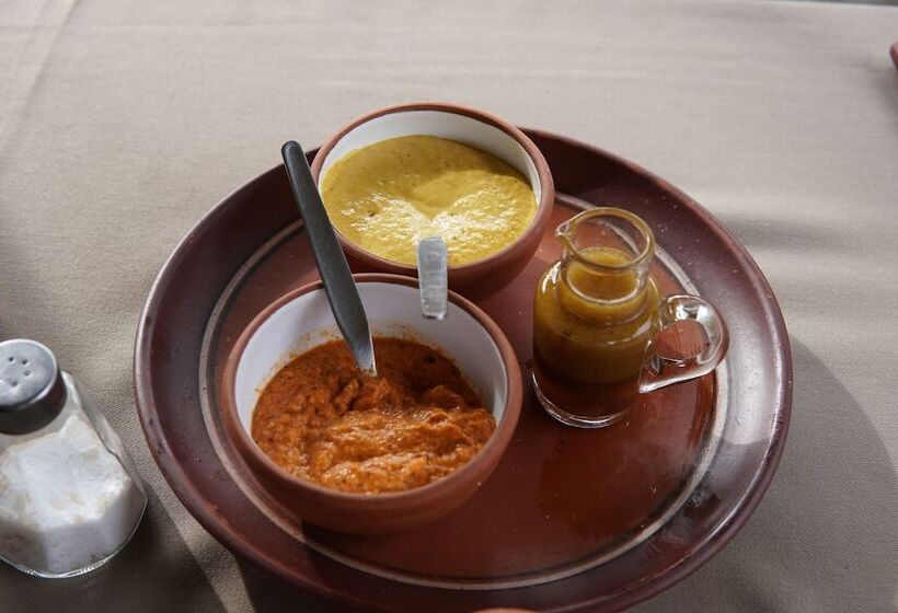 Отель El Albergue Ollantaytambo