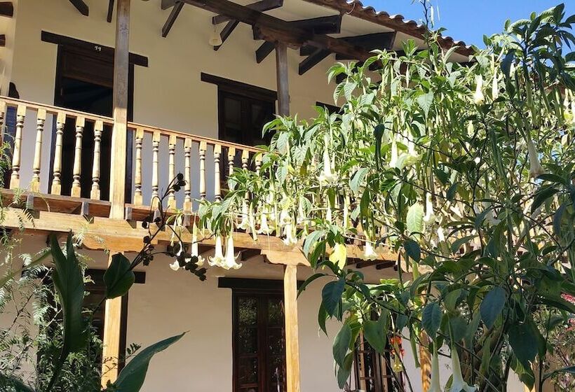 Отель El Albergue Ollantaytambo