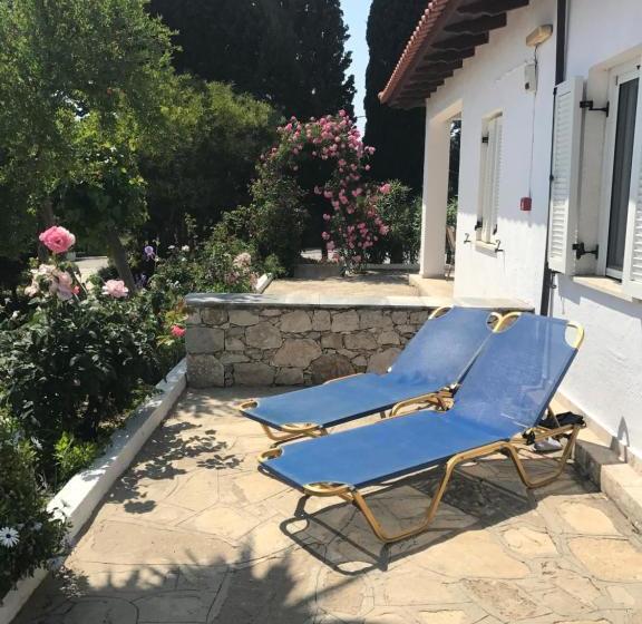 호텔 Elena Bungalows