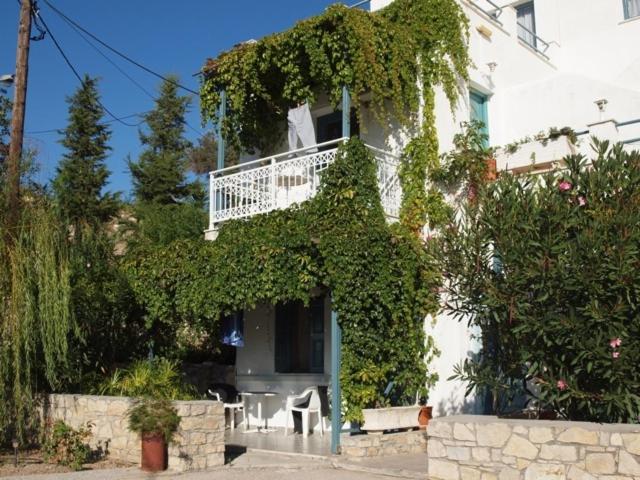 호텔 Elena Bungalows