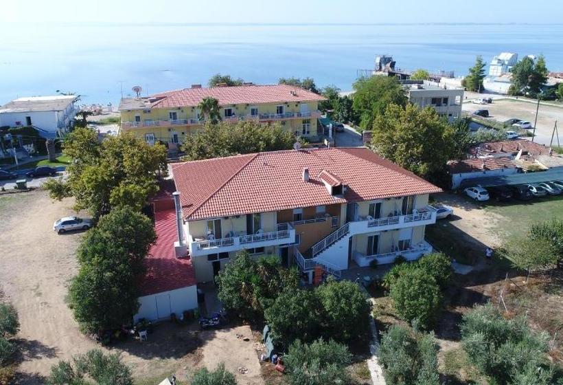 בית מלון כפרי Estelle